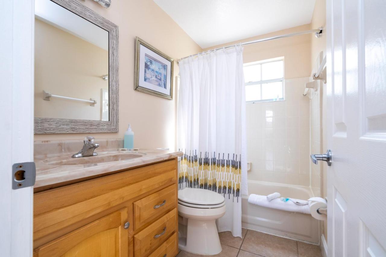 Beautiful Cozy Retreat Near Disney - Spacious Condo Kissimmee Exterior photo